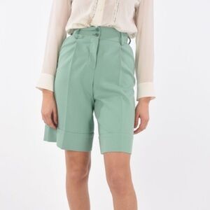 VTG 90s Lady Player Womens Bermuda Pleated Golf Shorts Sz 8 Sage Green Preppy